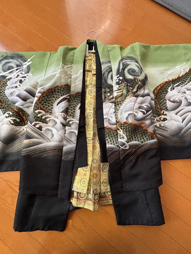 と*︎様 七五三3歳～5歳 男の子 着物 袴セット 龍柄 グリーン系