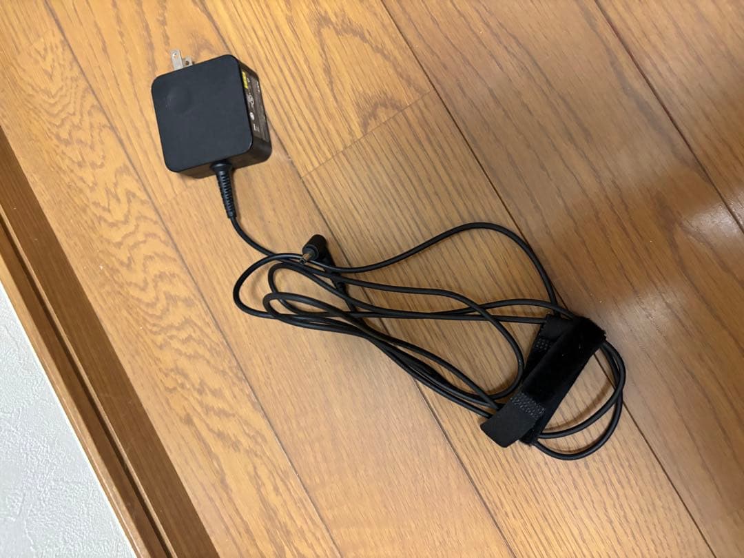 LAVIE 15.6インチノートPC ホワイト 第8世代