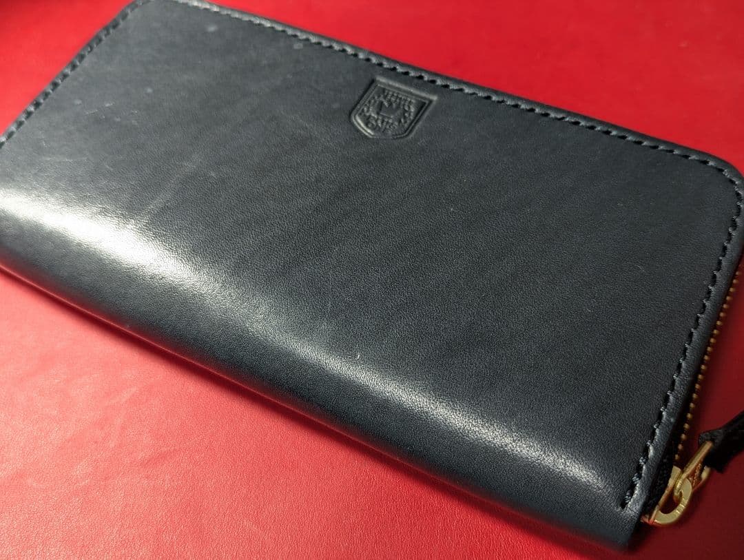 ロングファスナーウォレット カラーヌメ ブラック