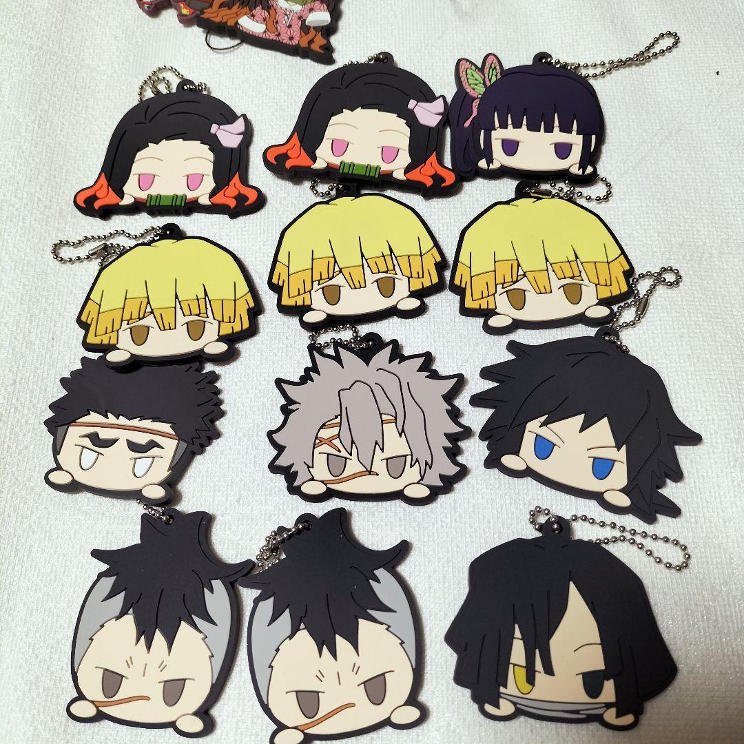 鬼滅の刃 缶バッジ　キーホルダー　ラバーストラップ　セット 大量　まとめ売り