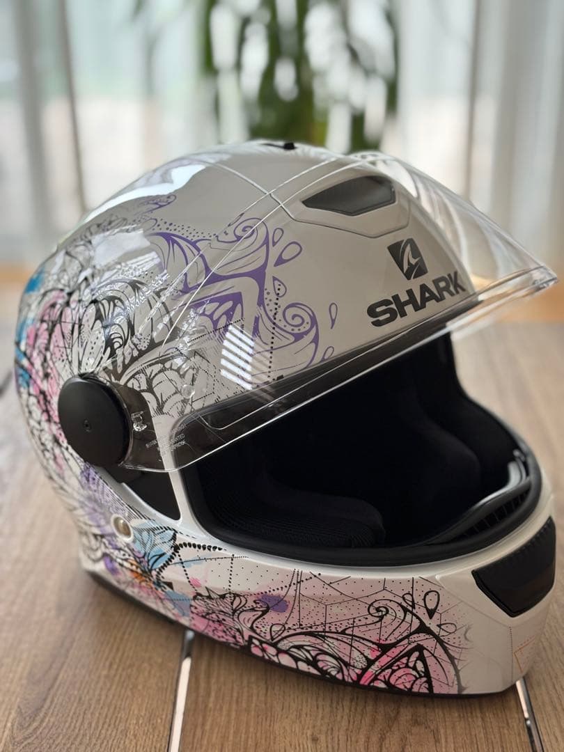 SHARK フルフェイスヘルメット グラフィックデザイン　サイズXS（女性向き）