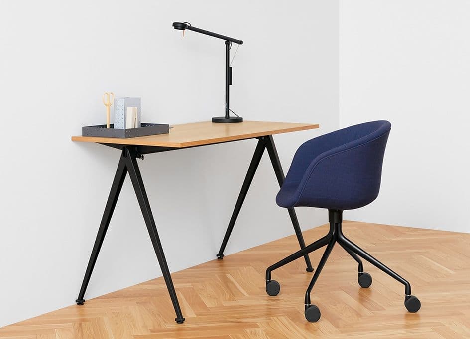 アイスブルー ヘイ ピラミッドデスク HAY PYRAMID DESK