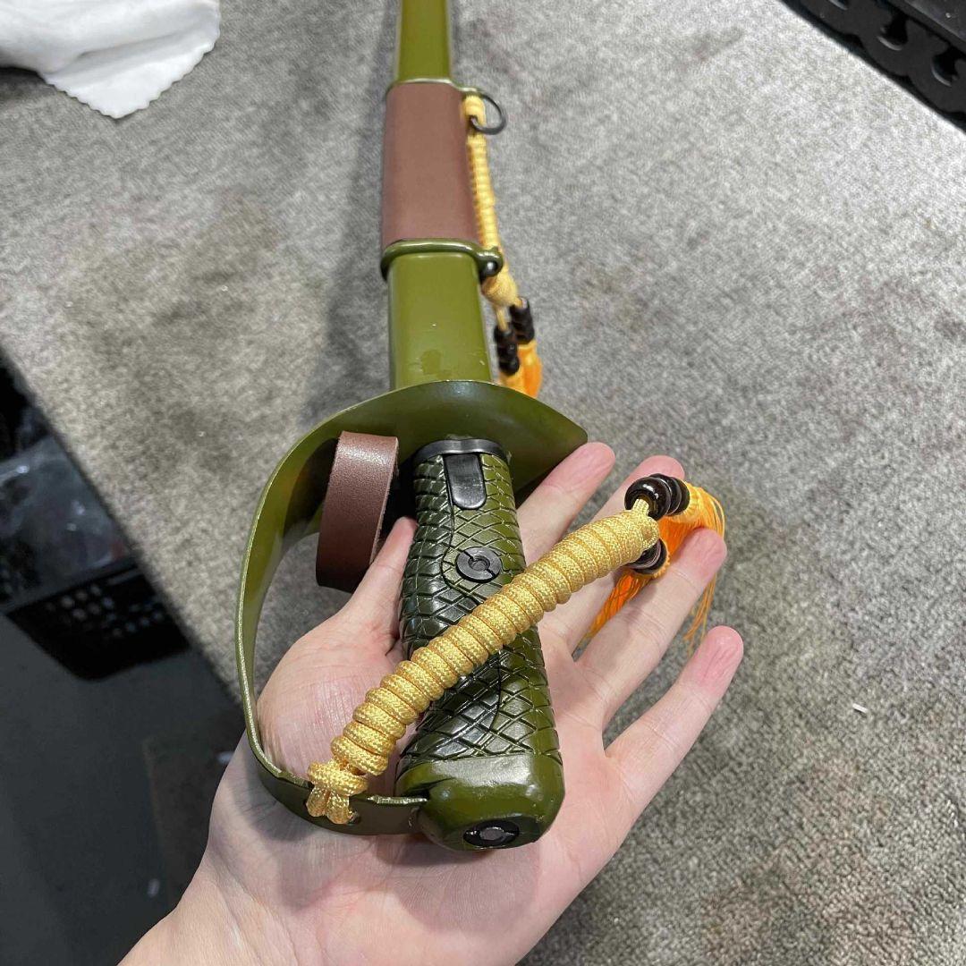 1041-武具 刀装具 日本刀　模造刀 居合刀 武士道 鑑賞用 軍刀 騎兵刀