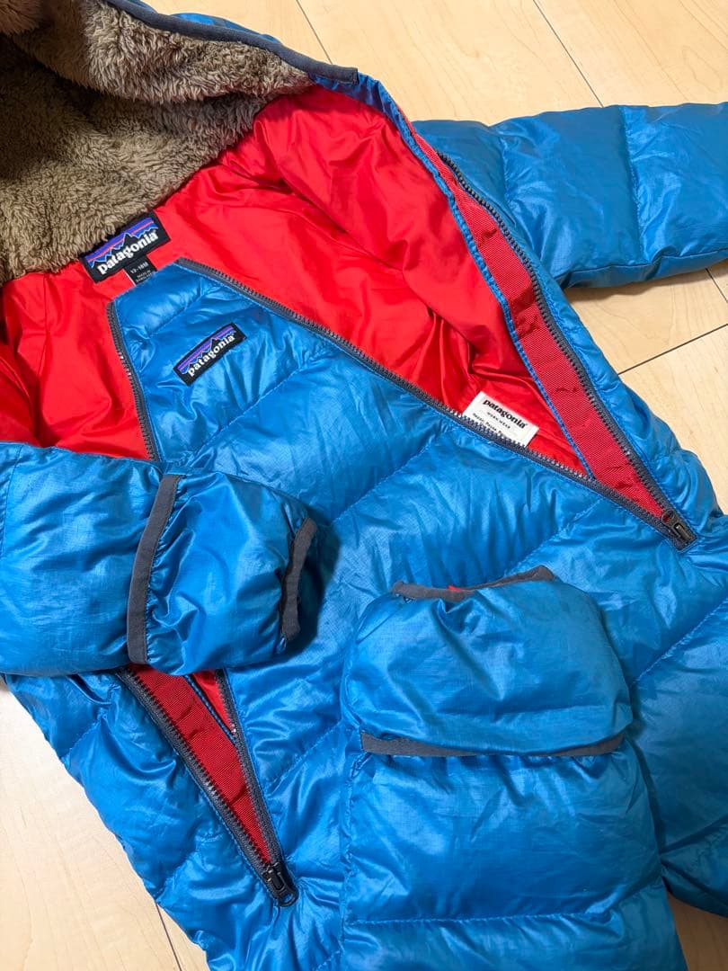 patagonia ダウンジャンプスーツ 12-18m