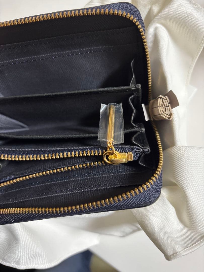 【新品未使用】エポイ zakka ミニ財布