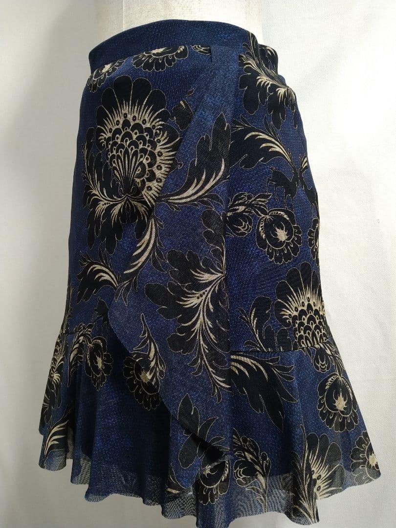 【希少】VIVIENNE TAM パワーネット スカート