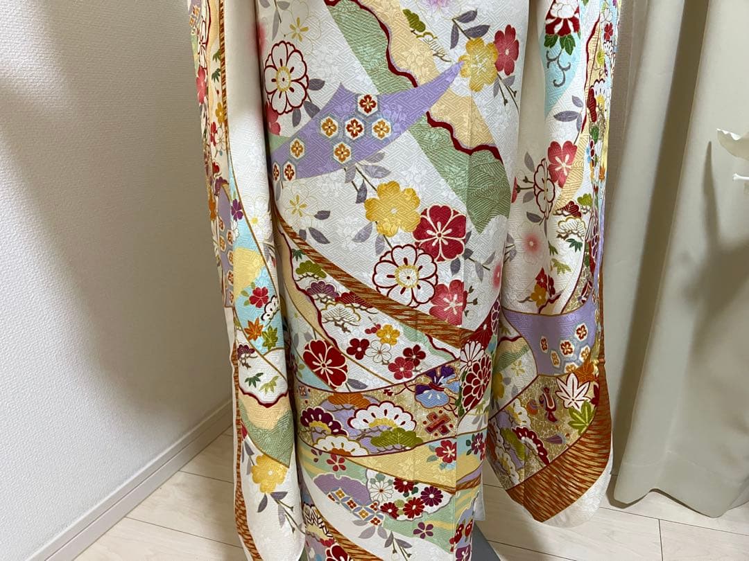 白地の熨斗柄 正絹振袖 全て揃ったフルセット 160cmまでの方に