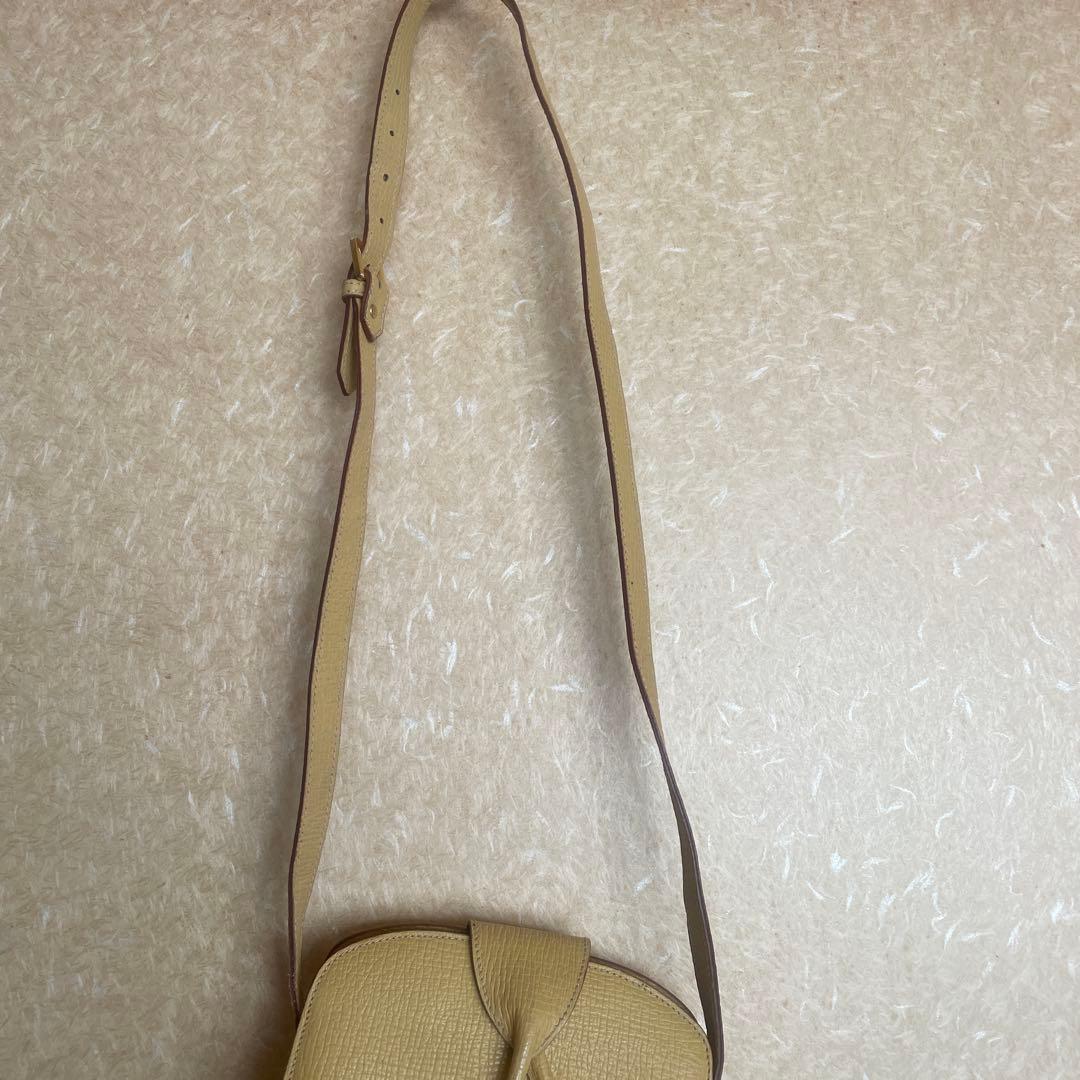 ロエベ　レディース　ショルダーバッグ