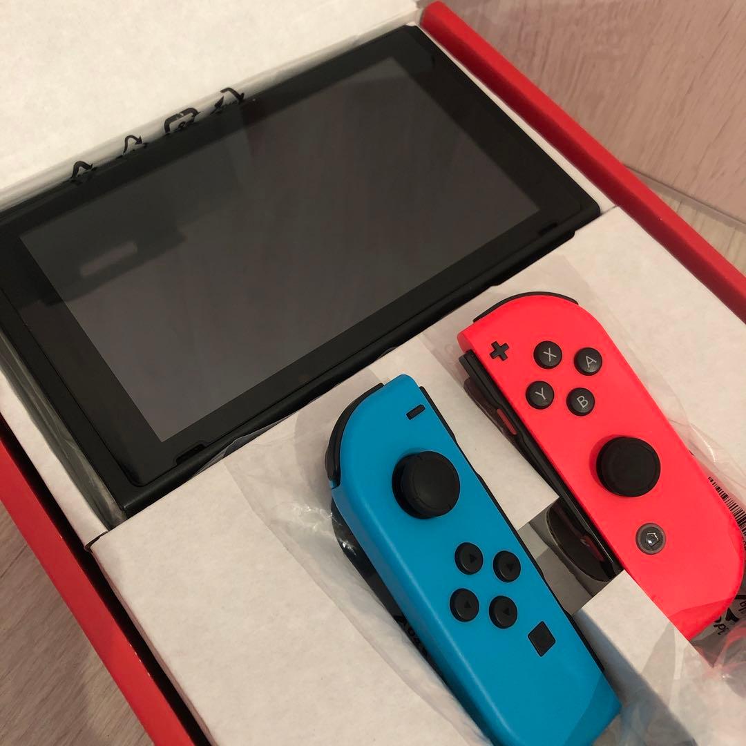 2024年製 Nintendo Switch 本体 ネオンレッド ネオンブルー