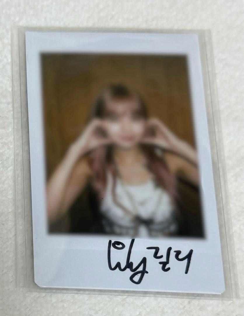 NMIXX リリー AMND Everline 直筆サイン ポラロイド