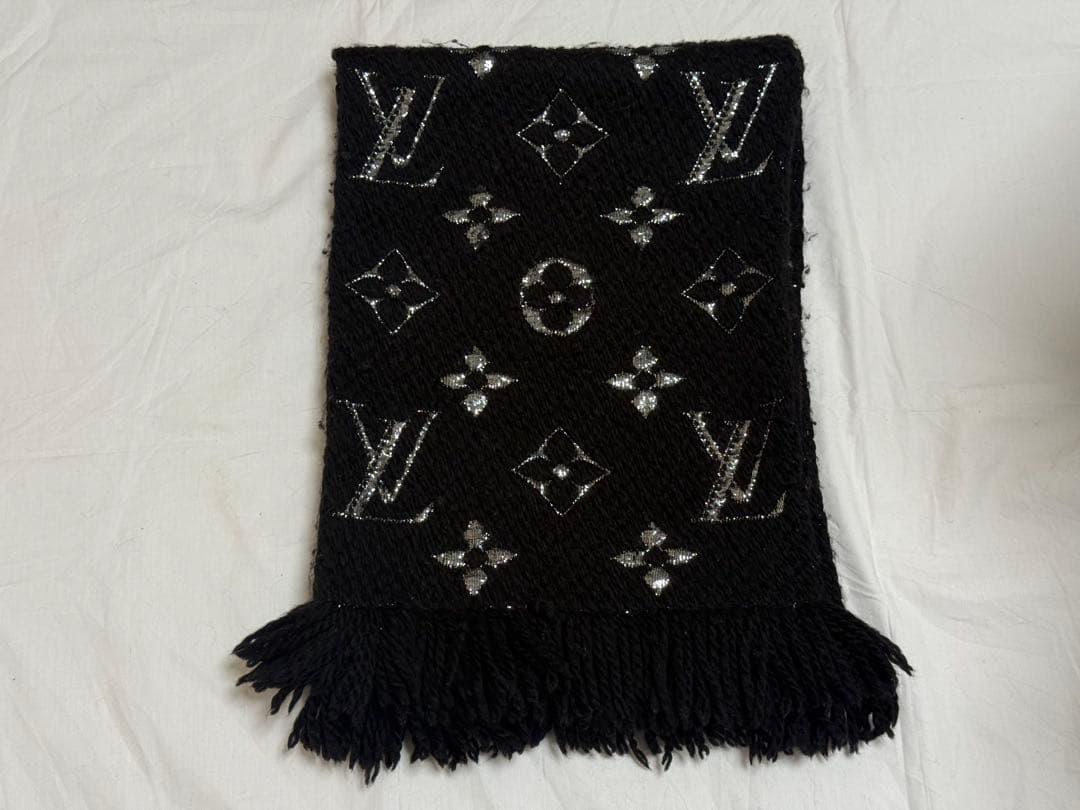 がっつけ。【おまけ付き】ルイヴィトン マフラー