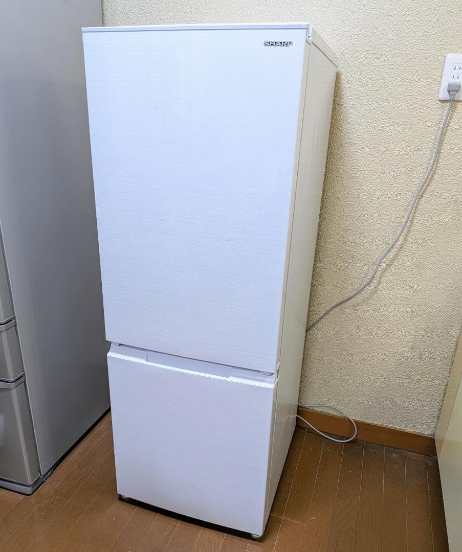 シャープ2ドア冷蔵庫（2022年製）