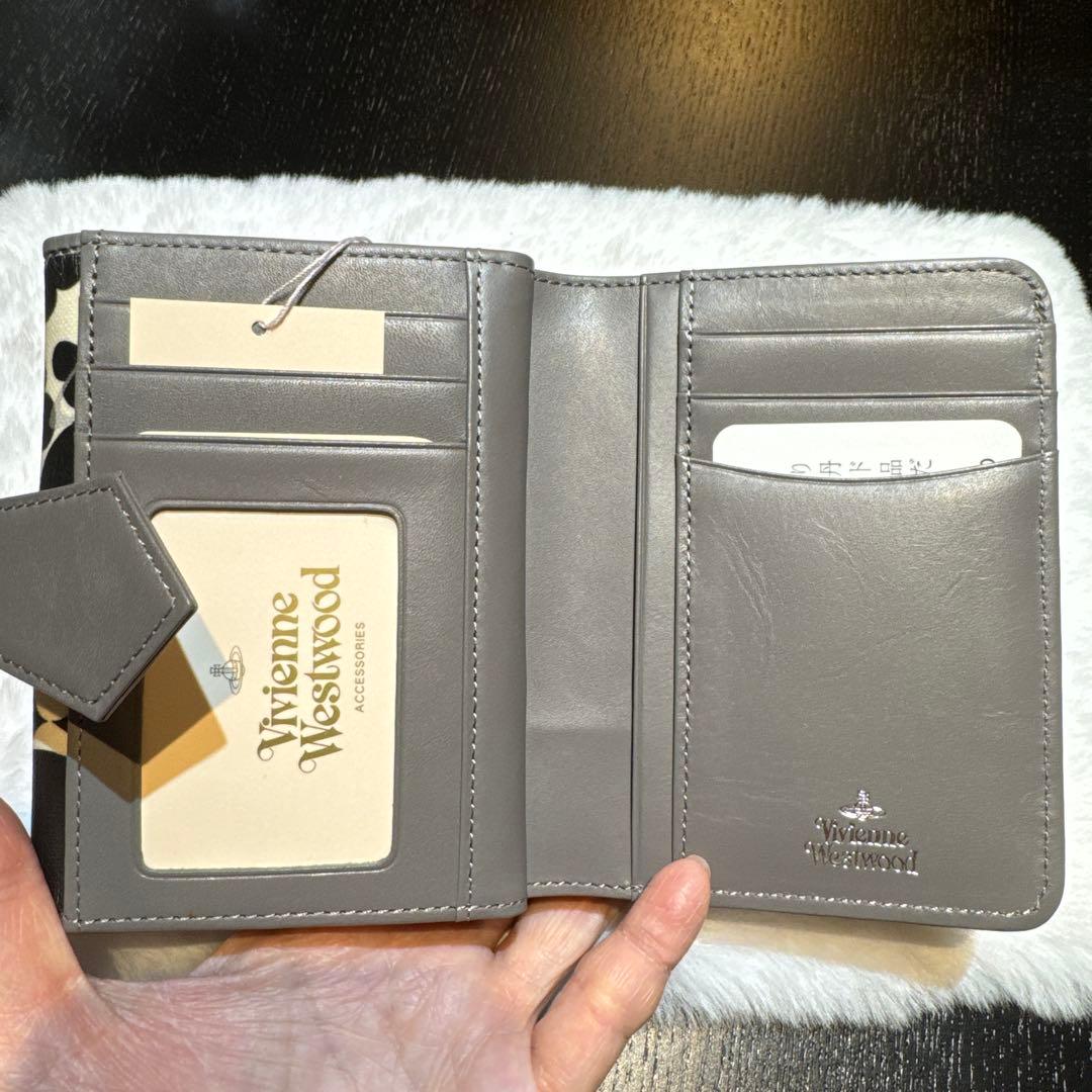 【希少廃盤】Vivienne Westwood 二つ折り財布ハート柄 新品未使用
