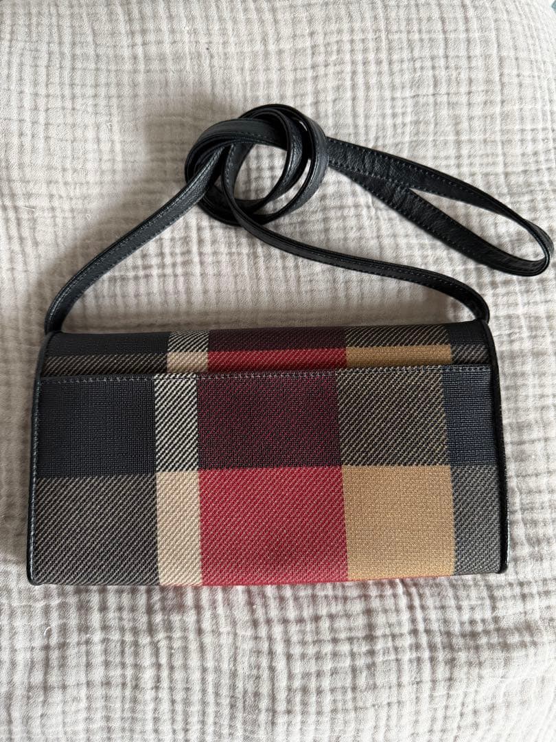 Sarah Abiar 様BLUE LABELクリストブリッジチウォレットポーチ