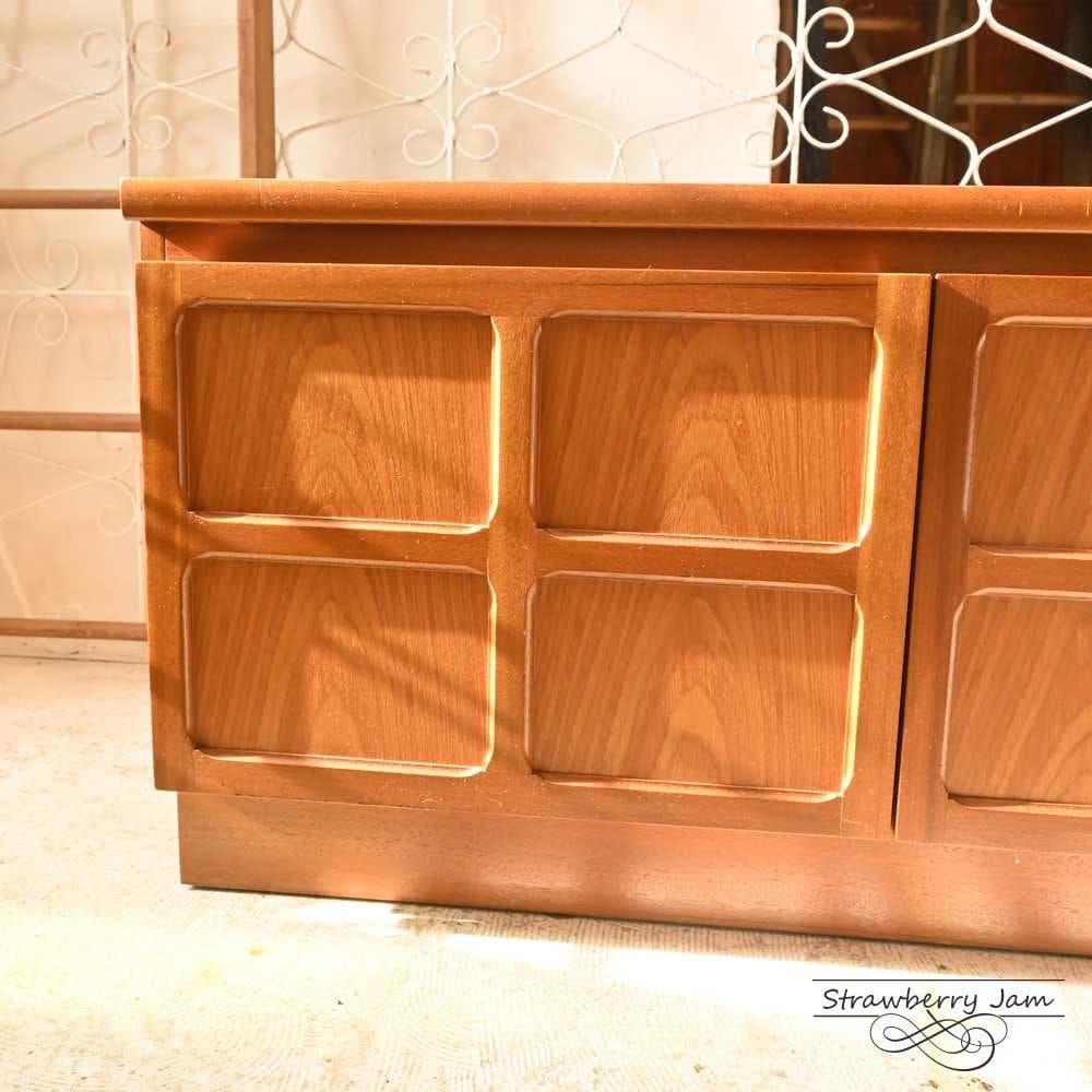 さ*ん様 【専用】L3705-302 英国ヴィンテージ Nathan サイドボー