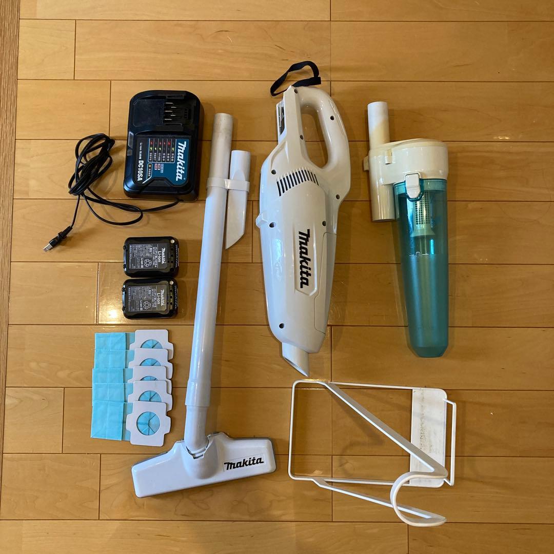 断*中様 Makita スティッククリーナー_CL107FD(フルセット)