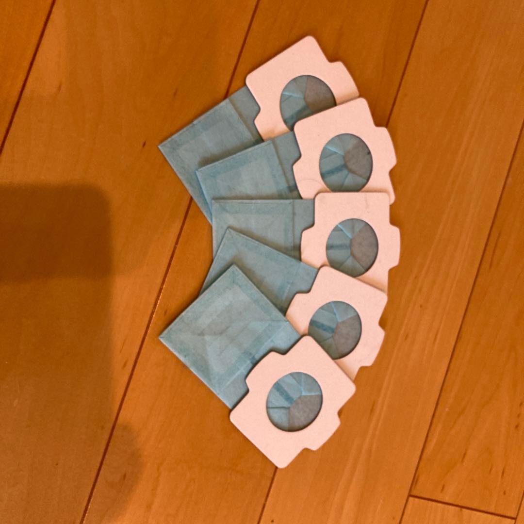 断*中様 Makita スティッククリーナー_CL107FD(フルセット)