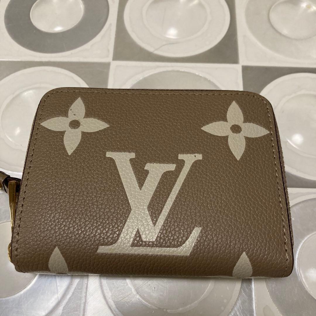 美品 ルイヴィトン ノベルティ 財布