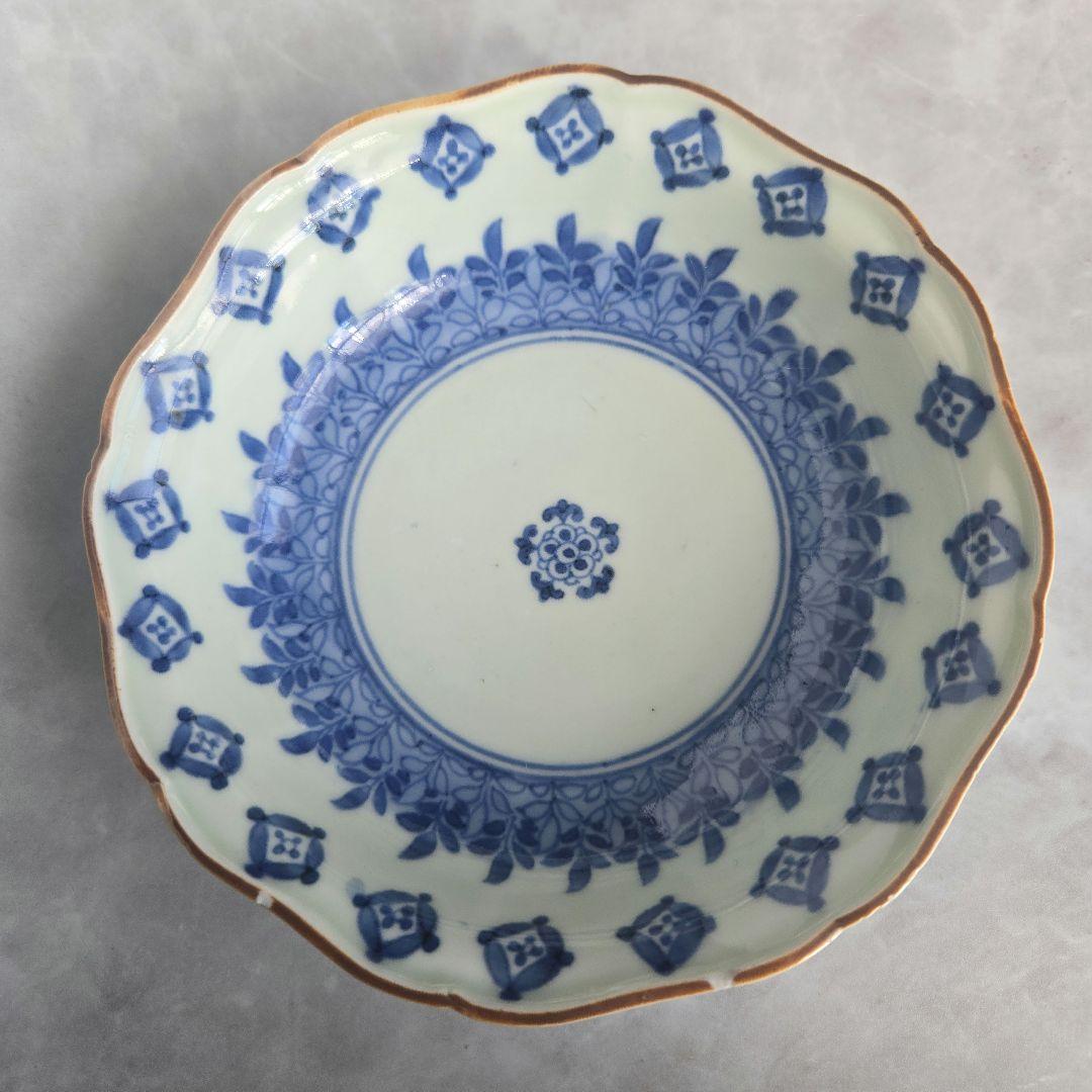 古伊万里　染付　深皿　七宝文　五葉若葉　金継ぎ　江戸　金直し　アンティーク　骨董