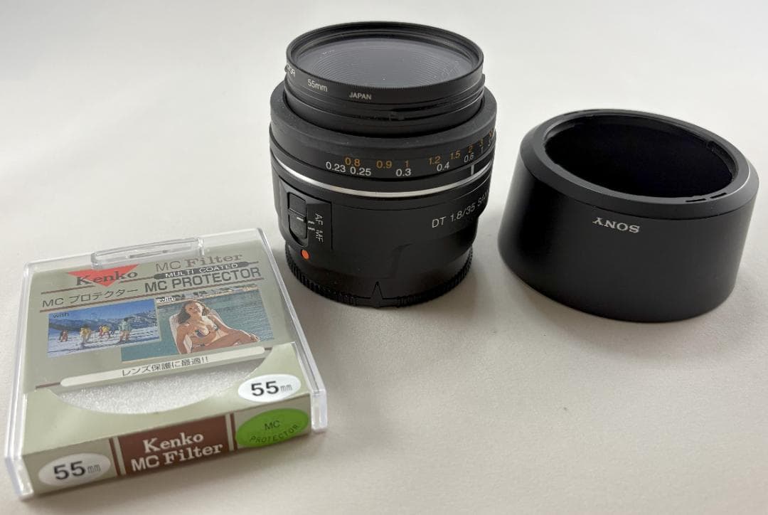 Sony SAL35F18 35mm F1.8 レンズ 保護フィルター付き