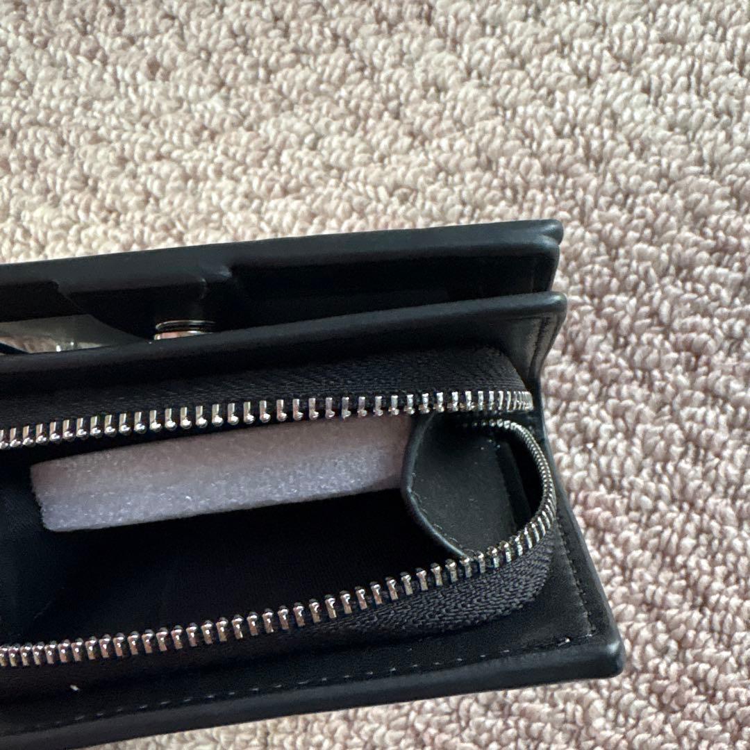 COACH 　二つ折り財布　ｃチャーム　スヌーピー