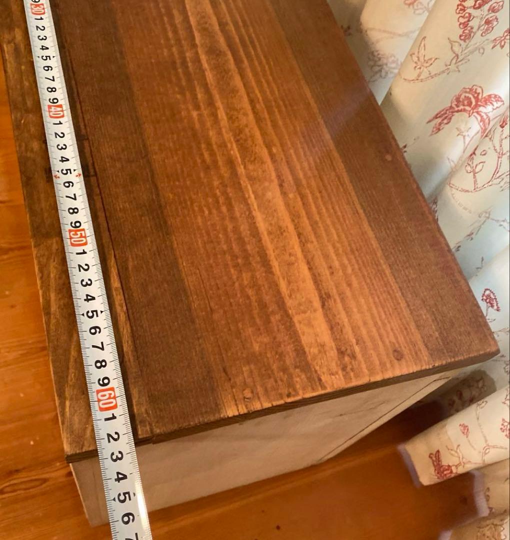 アンティークに仕上げた家具　アメリカンカントリー収納