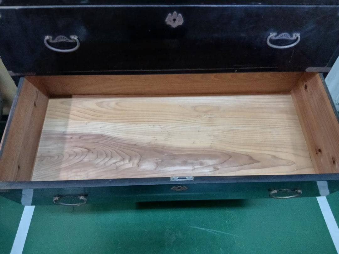 和箪笥 引き出し レトロ アンティーク 古家具 黒色