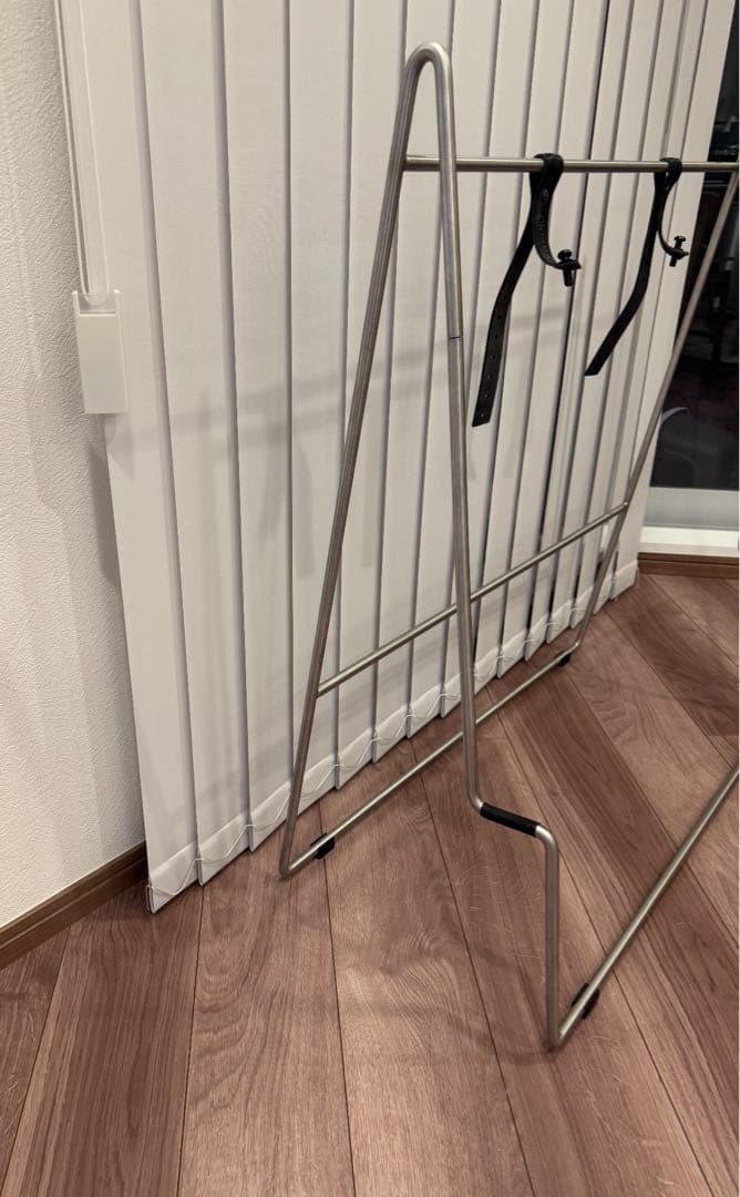 Eva Solo Carry TVスタンド ステンレススチール