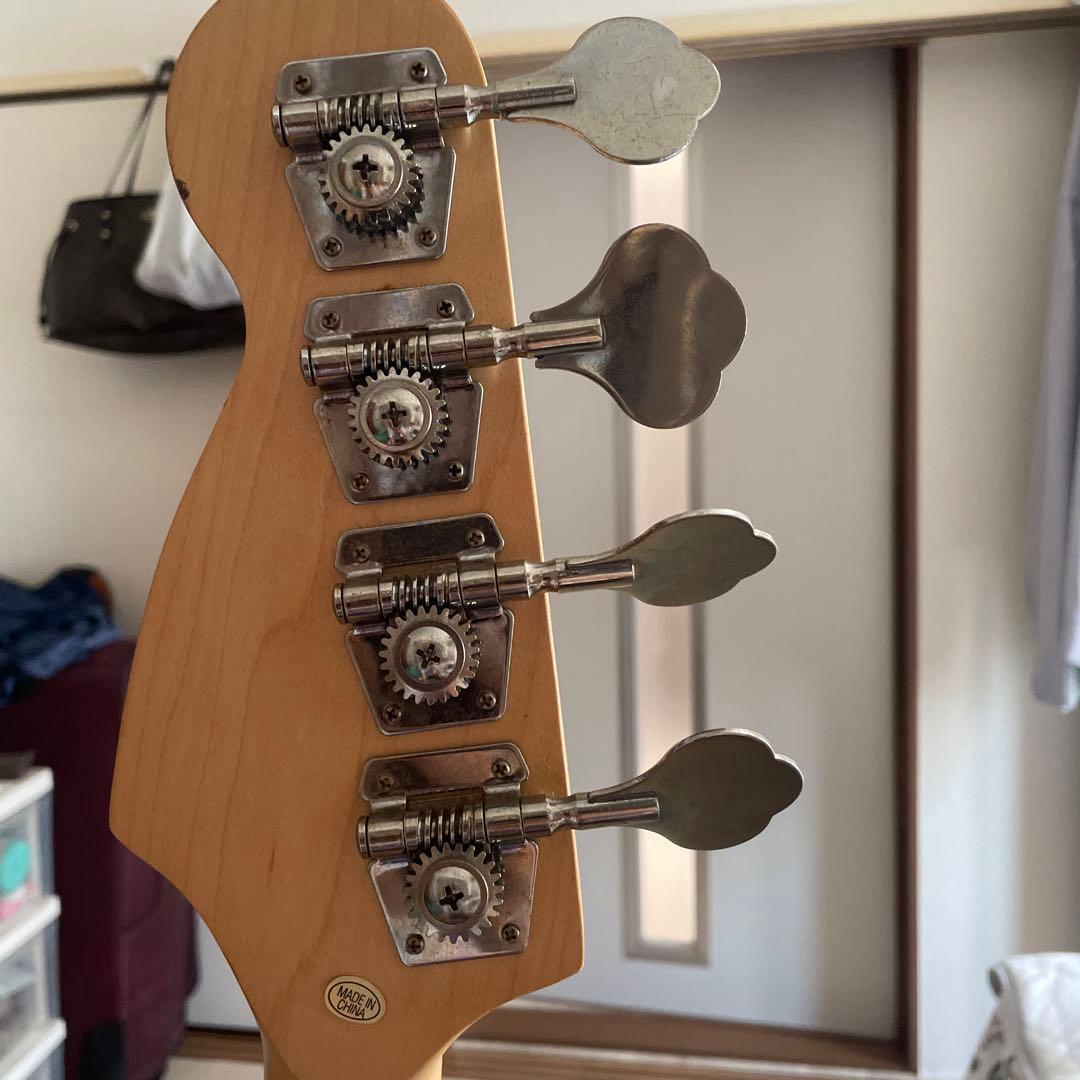 SELDER サンバースト 4弦エレキベース