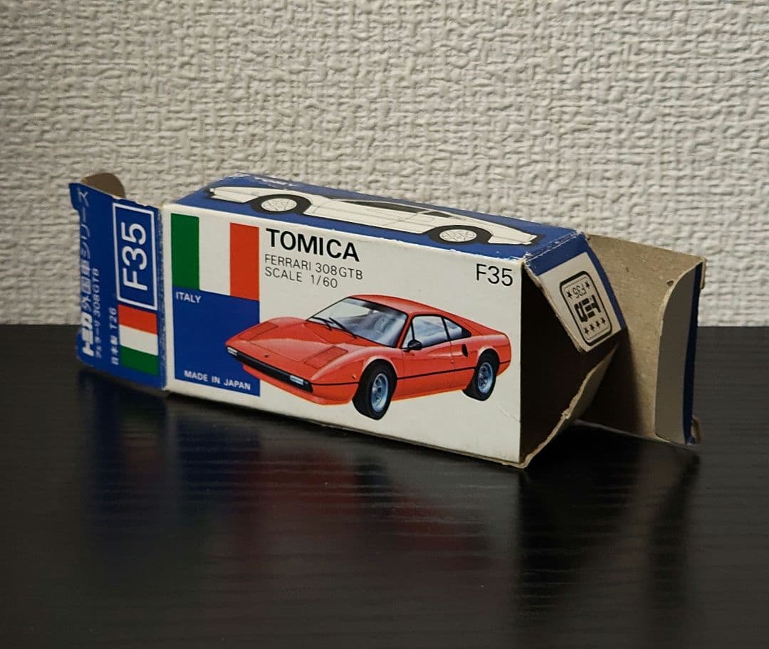 TOMICA　トミカ　フェラーリ　308GTB　赤色　ワイドホイール　箱付き
