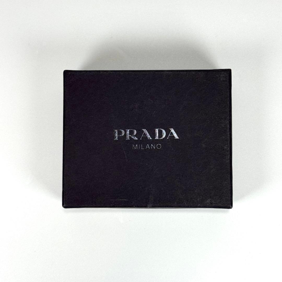 未使用保管品✨ PRADA ブラックレザー キーケース 箱付き
