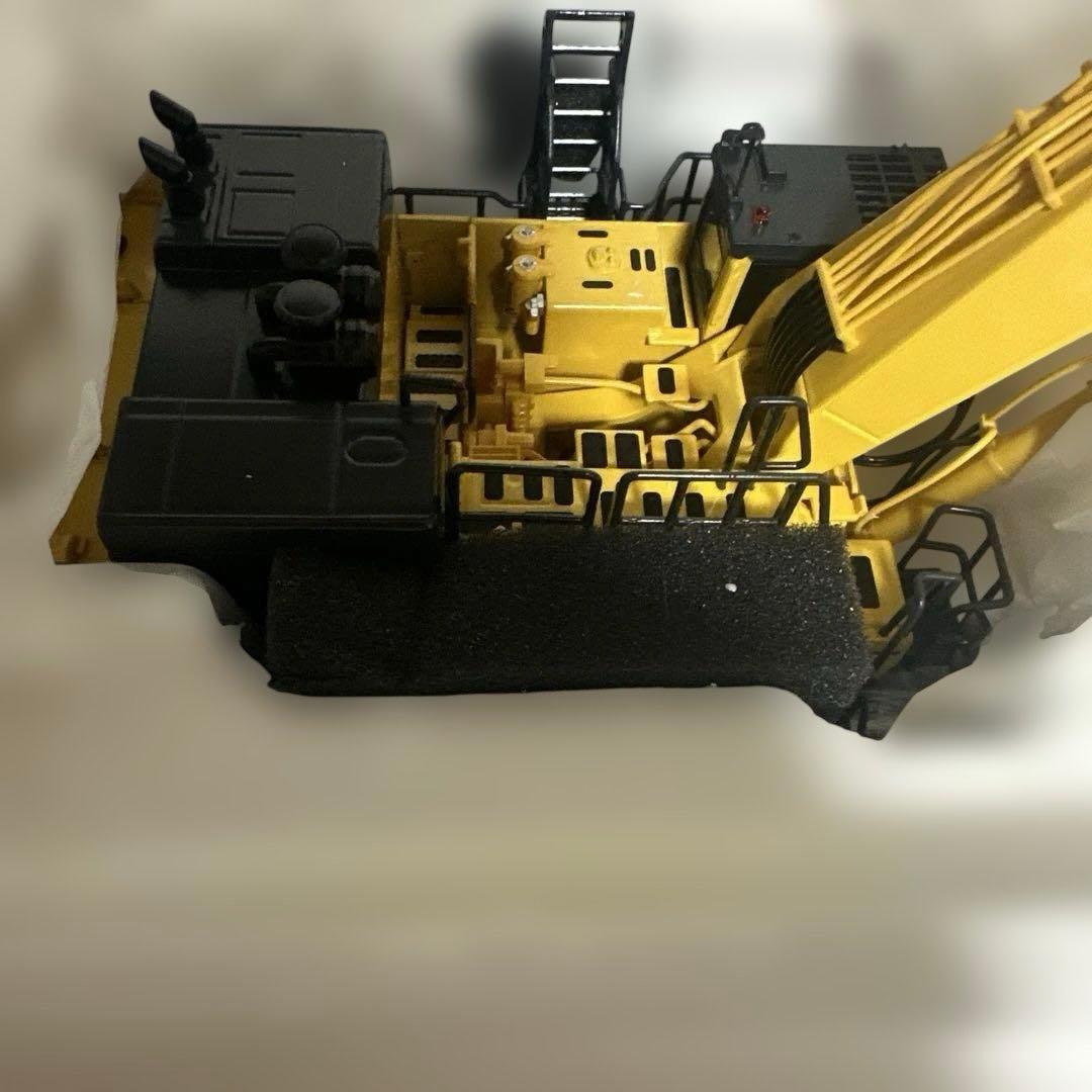 KOMATSU PC 1250-11 1:50 ショベルカー コマツ建機