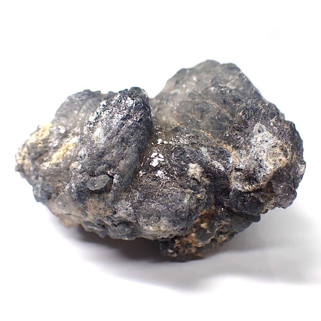 【パキスタン/ザギ産】リーベカイトインクォーツ(ザギマウンテンクォーツ)