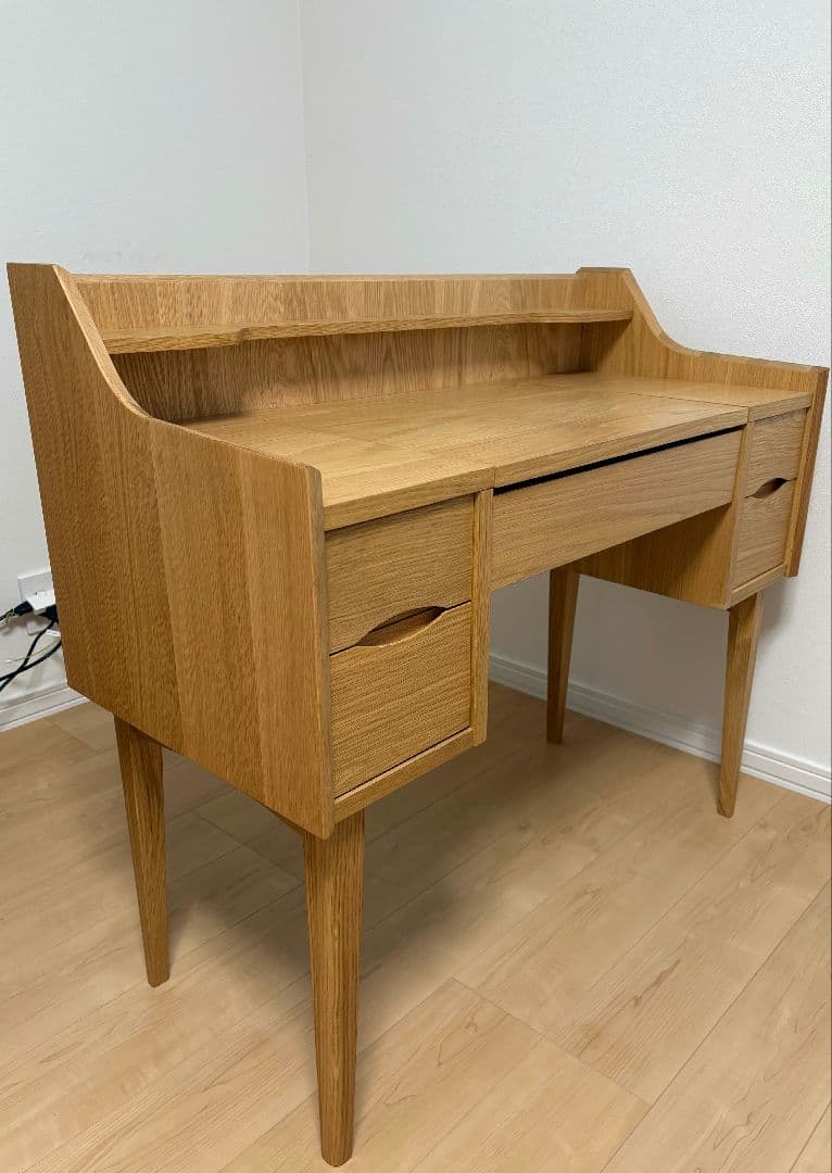 ウニコ SIGNE シグネ オーク材 ドレッサー 北欧スタイル 鏡台