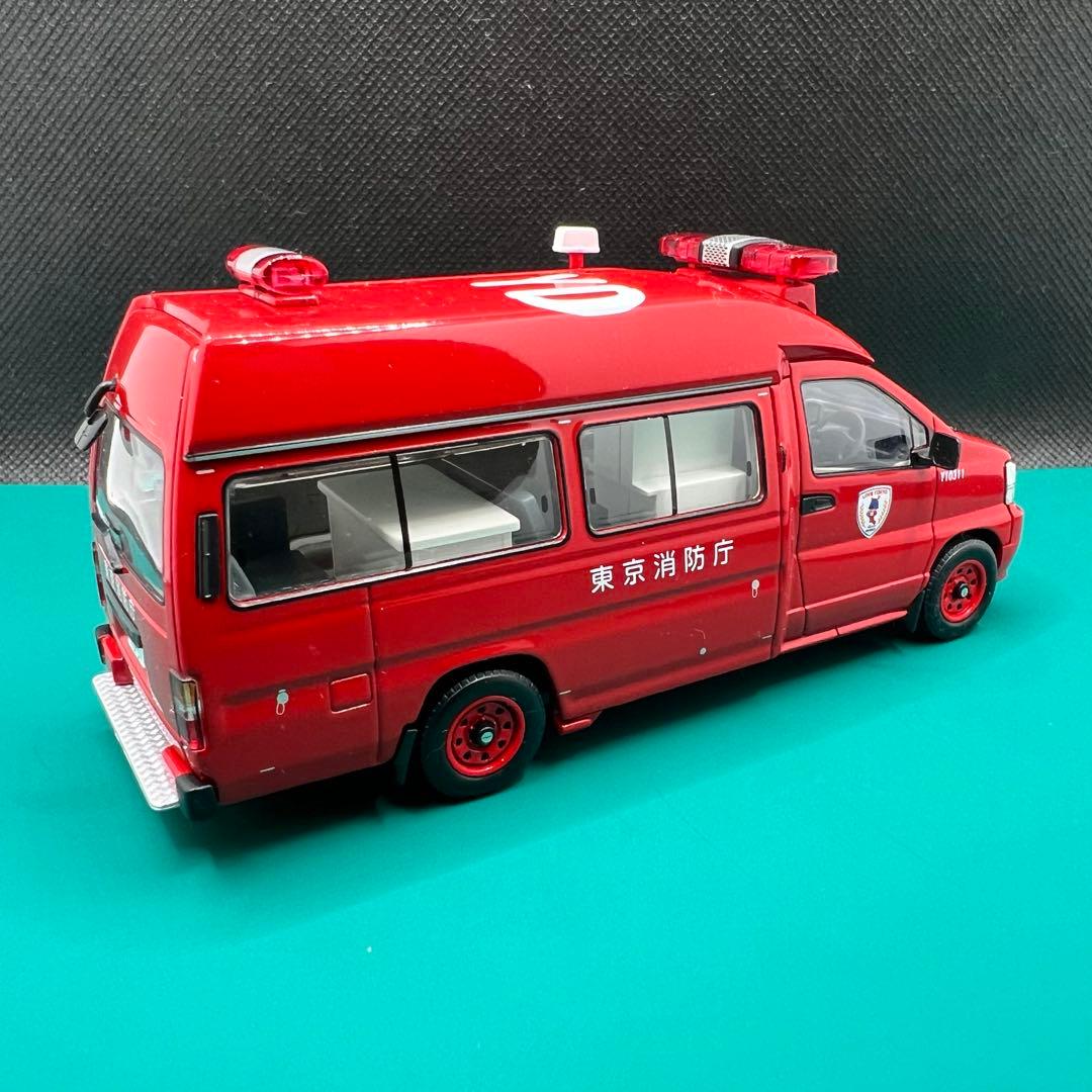 エルグランド消防指揮車 トミカリミテッドヴィンテージ ネオ　LV-N43 03a