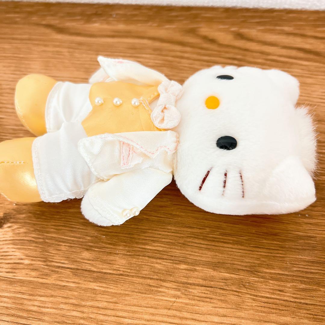 Sanrio ハローキティ ウェディングドール　ぬいぐるみ　タキシード・ドレス
