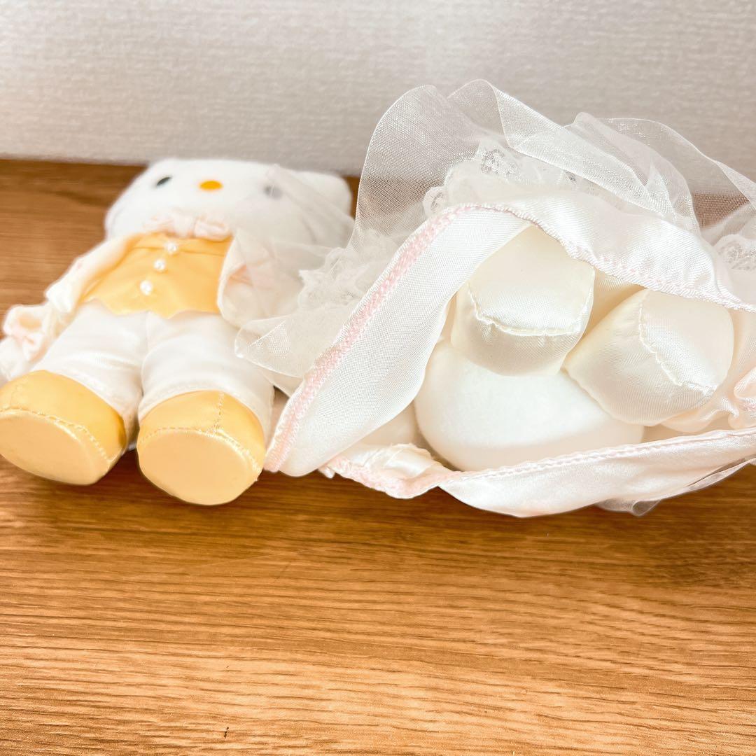 Sanrio ハローキティ ウェディングドール　ぬいぐるみ　タキシード・ドレス
