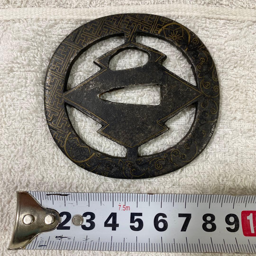 B-65 鍔　『正阿弥 天地扇』　金象嵌　鉄地　武具　刀装具　美術品　工芸品