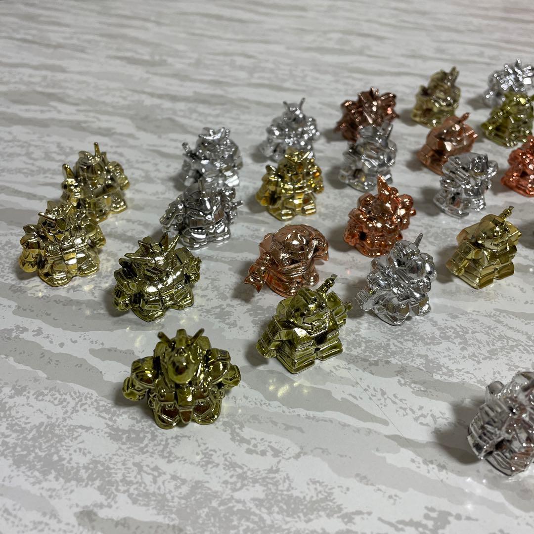 SDガンダム　プラメッキ　フィギュア