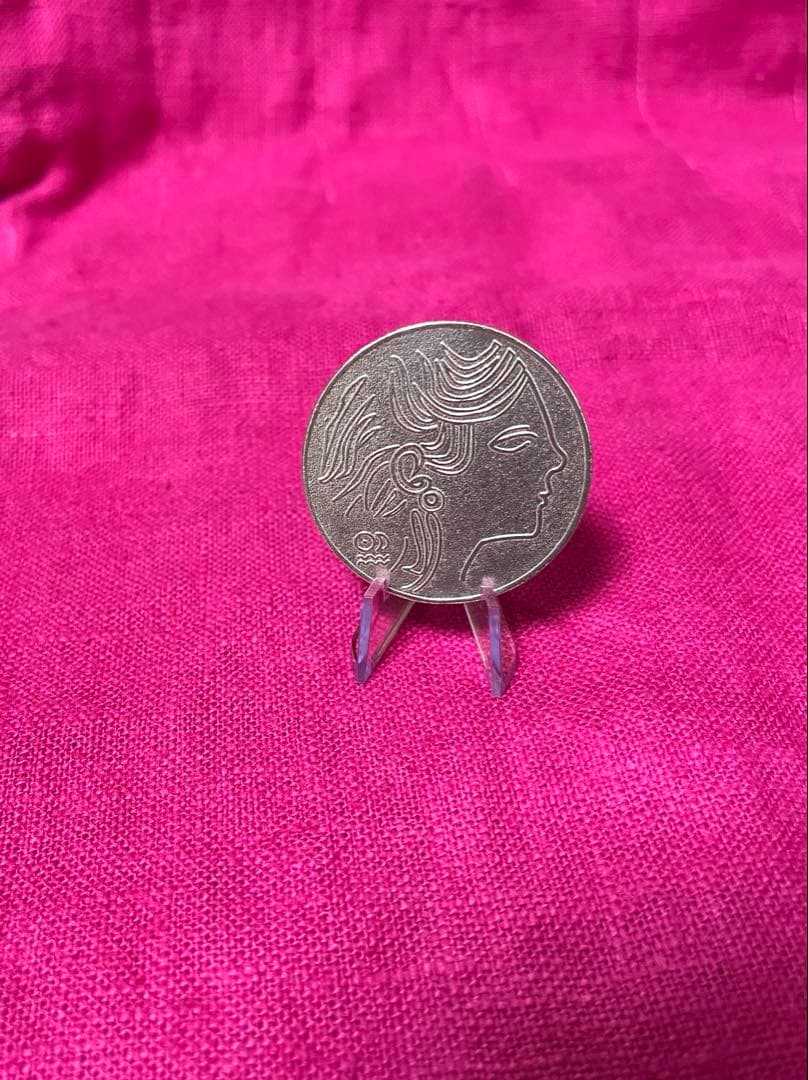 マドモアゼル愛　✨(旧)ティアマト銀貨1オンス✨