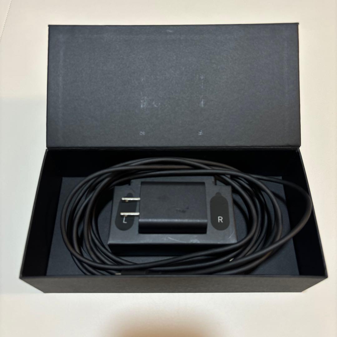 スマホアクセサリー  Quest 64GB Black