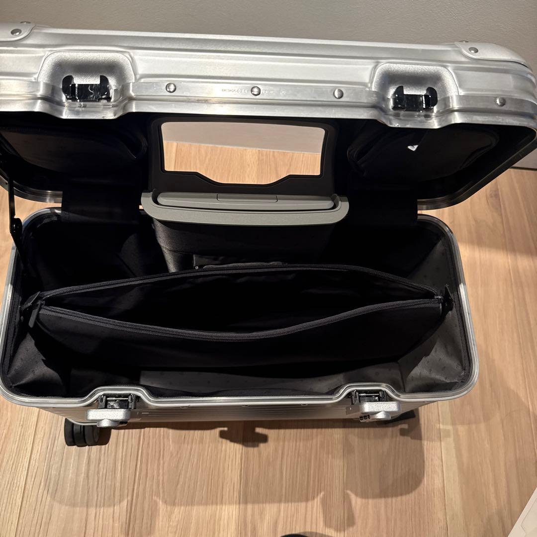 RIMOWA ORIGINAL PILOT キャリーケース