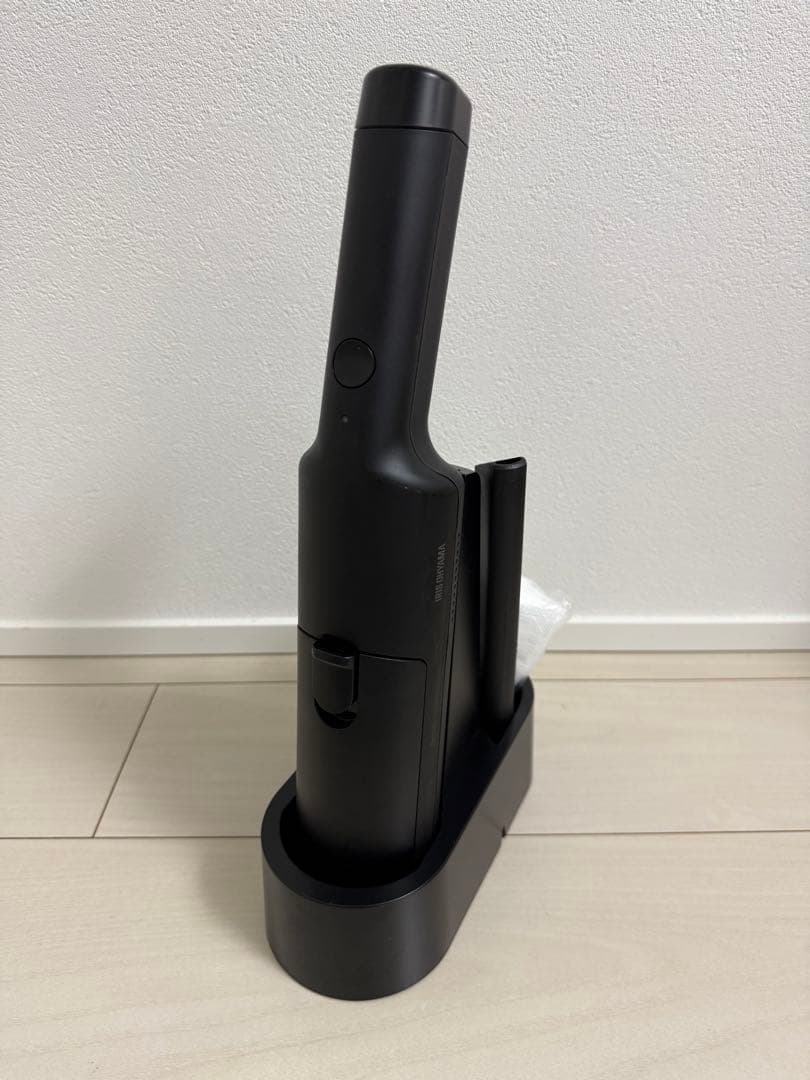 アイリスオーヤマ ハンディクリーナー 紙パック式 置くだけ充電HBD-3AZ1