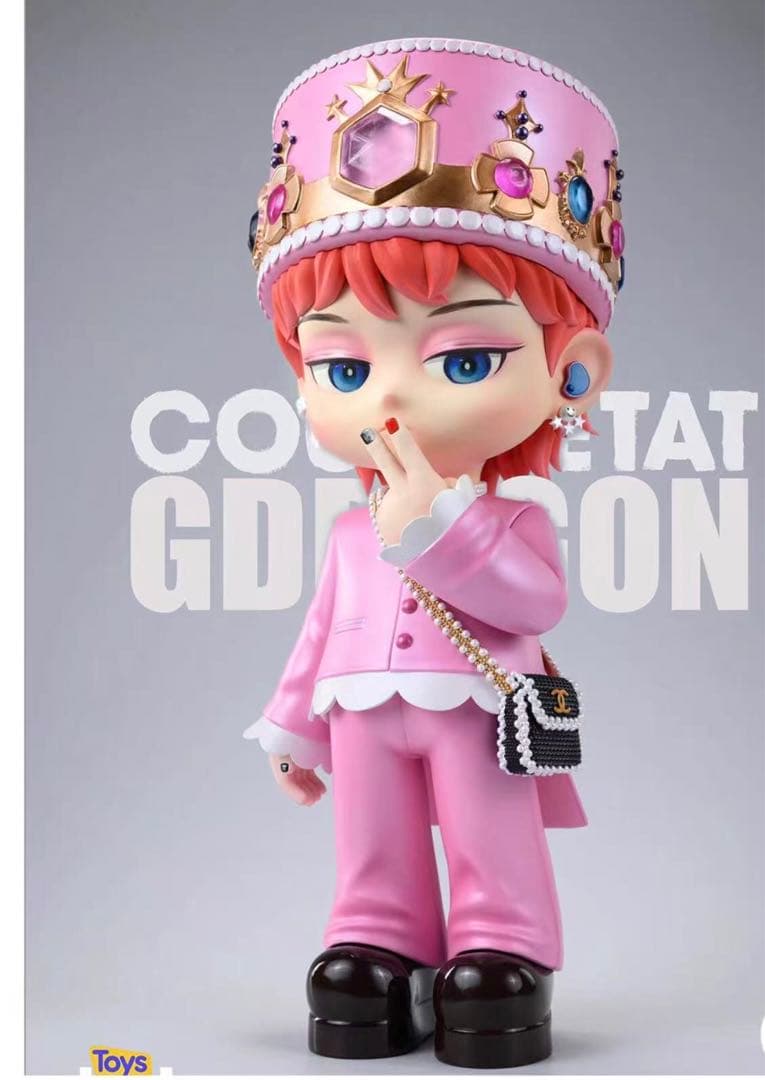 G-DRAGON 王冠付きフィギュア 36CM Ducktoys