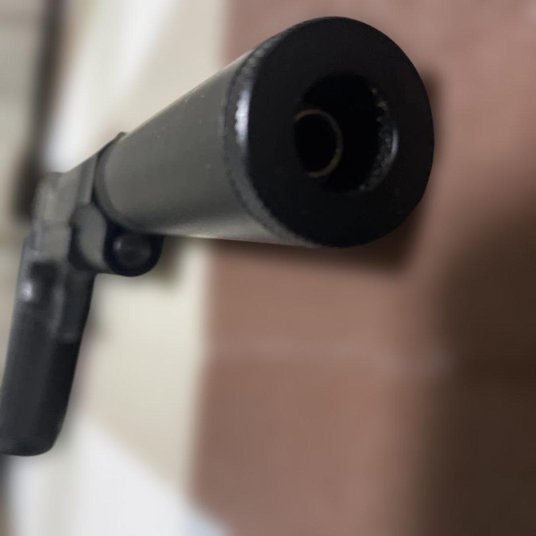 サイレンサー付きガスガン プラスチック日本製