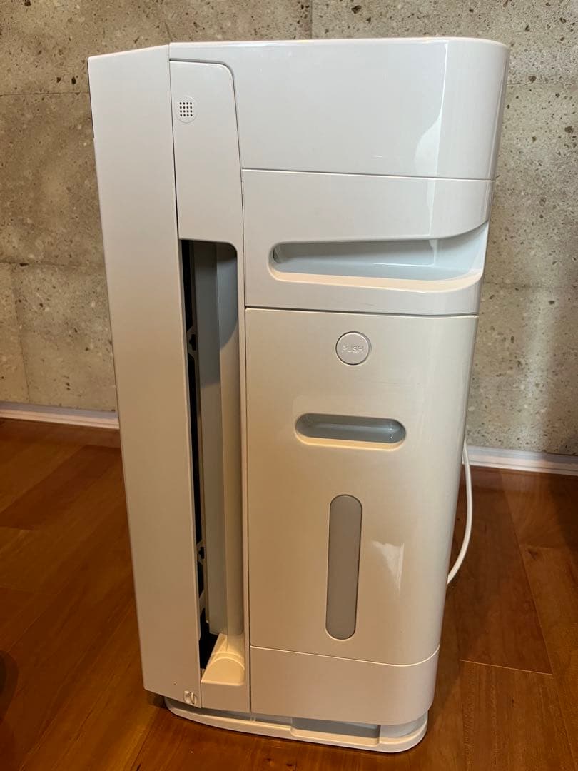 ダイキン　MCK70V-W 加湿ストリーマ空気清浄機