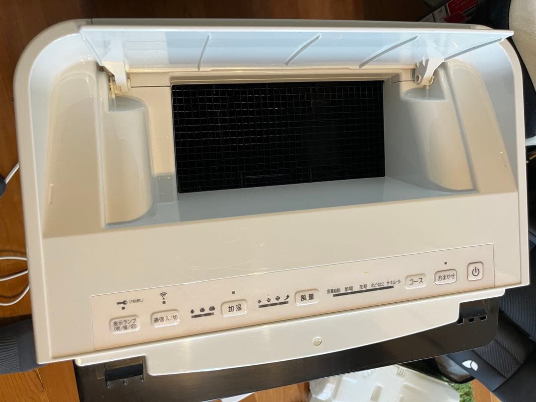 ダイキン　MCK70V-W 加湿ストリーマ空気清浄機