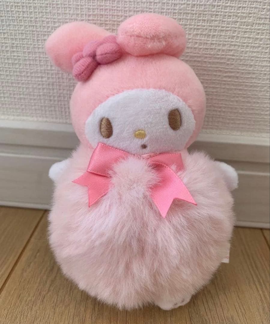 マイメロ チャームマスコット　ファー　サンリオ　マスコットホルダー