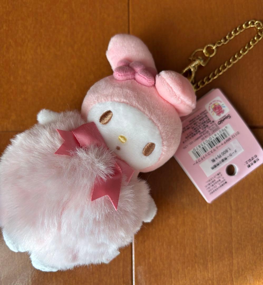 マイメロ チャームマスコット　ファー　サンリオ　マスコットホルダー