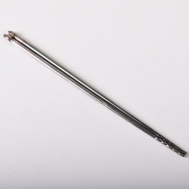 茶道具　銅製　中川浄益造　木の実火箸　約131g　共箱　D　R8367